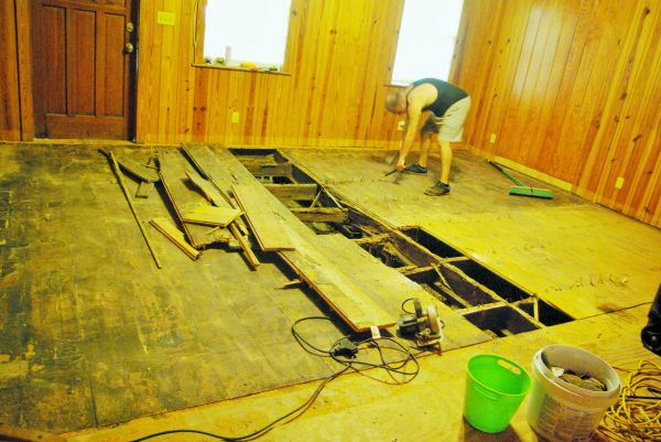 Subfloor Demolition in Hagerstown